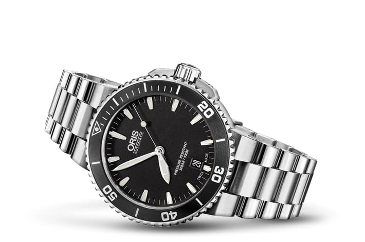 Image of Aquis Date